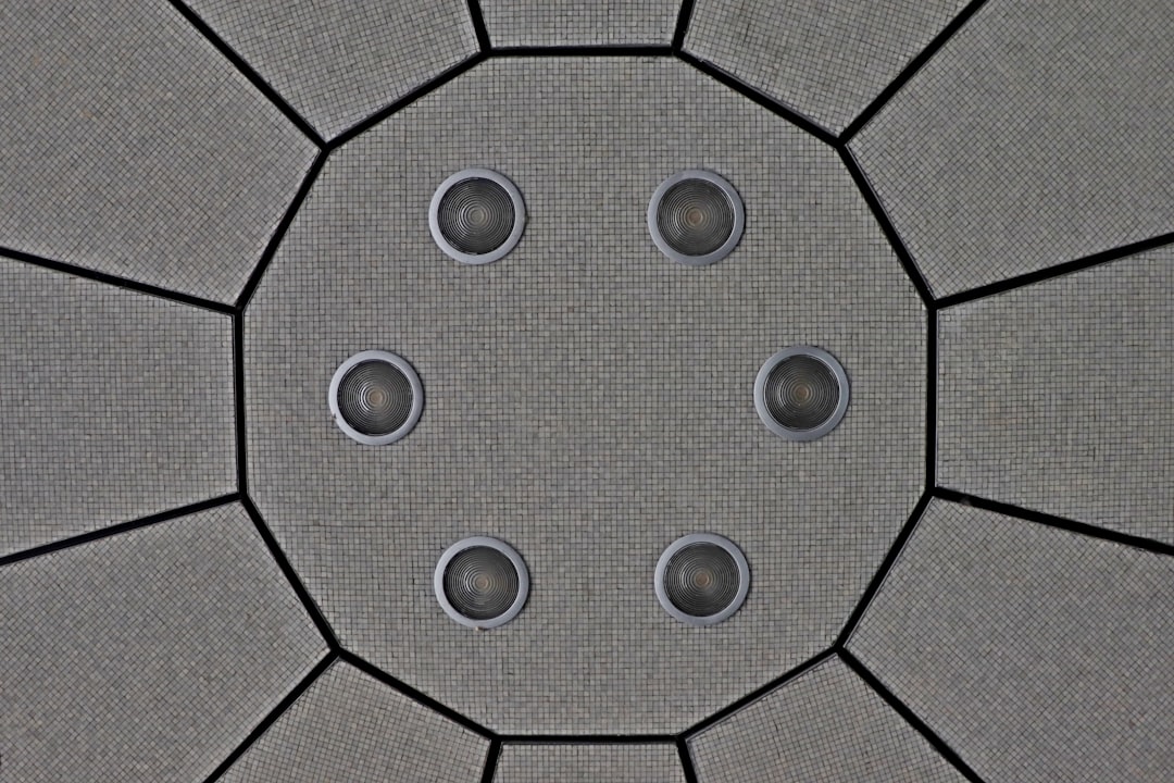 ceramic vs semi-metallic brake pad dust rotor wear comparison