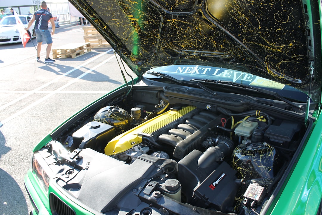 electric vehicle battery cooling system thermal management diagram