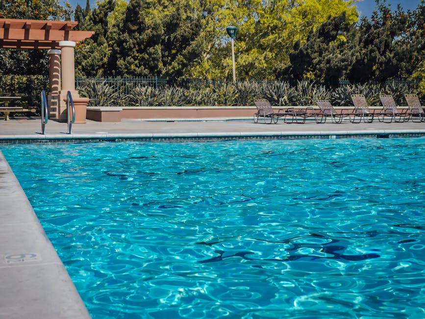 pool water chemistry test kit, pool pH testing strips